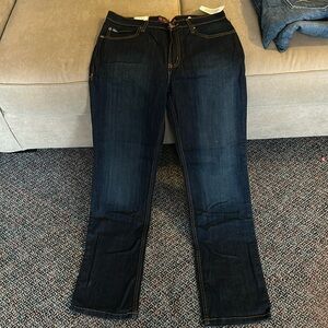 Cinch jeans